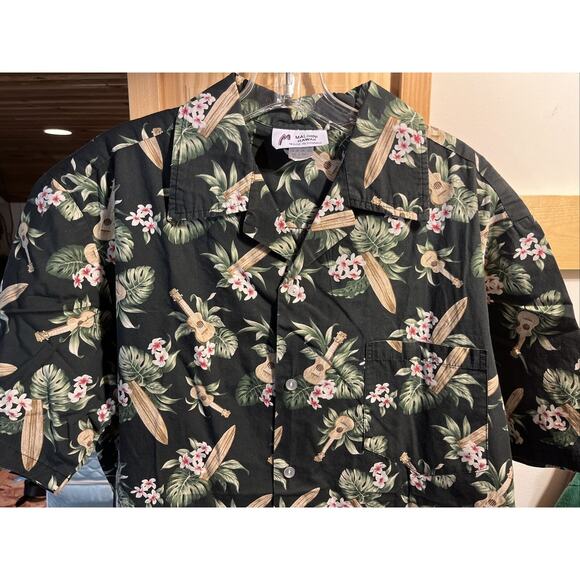 Malihini Vintage Men’s XL Black Floral SS Button Down Cotton Hawaiian Shirt - Picture 5 of 16